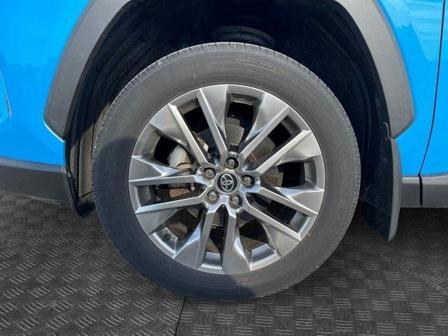 used 2020 Toyota RAV4 car, priced at $27,355
