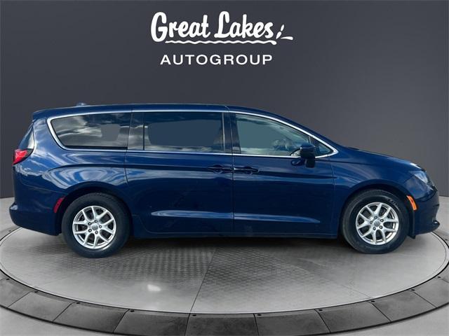 used 2017 Chrysler Pacifica car, priced at $8,222