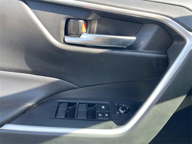 used 2021 Toyota RAV4 Hybrid car, priced at $23,288