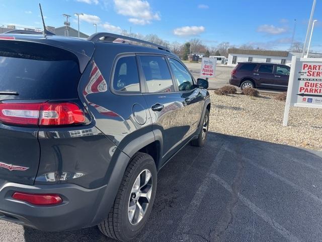 used 2017 Jeep Cherokee car, priced at $11,267