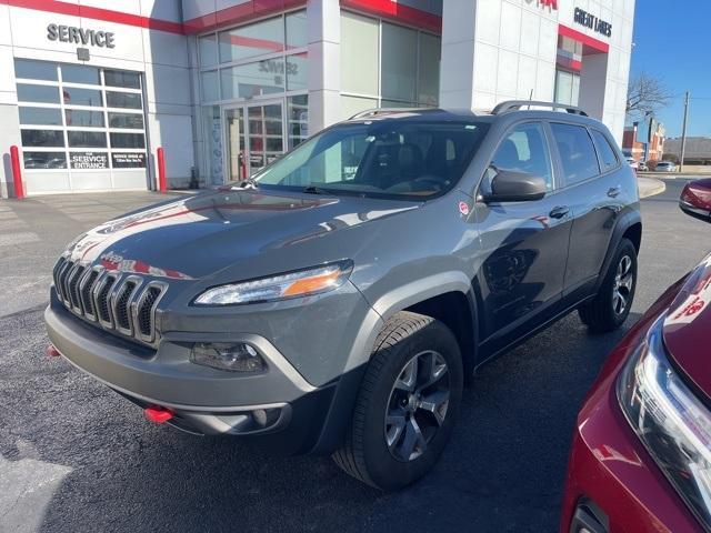 used 2017 Jeep Cherokee car, priced at $11,267