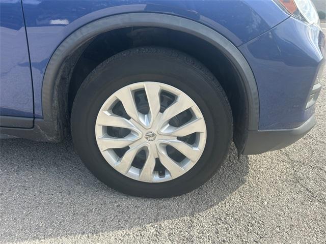 used 2020 Nissan Rogue car, priced at $11,988