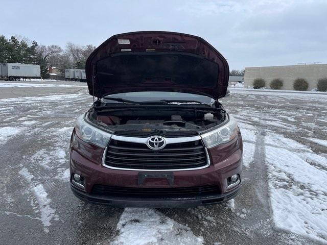 used 2014 Toyota Highlander car, priced at $14,474
