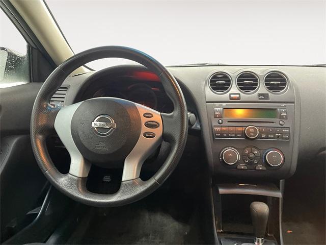 used 2009 Nissan Altima car, priced at $5,516