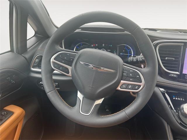 used 2023 Chrysler Pacifica Hybrid car, priced at $42,068