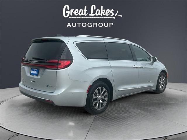 used 2023 Chrysler Pacifica Hybrid car, priced at $42,068