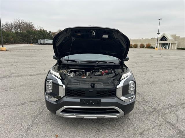 used 2024 Mitsubishi Outlander car, priced at $24,950