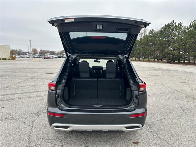 used 2024 Mitsubishi Outlander car, priced at $24,950