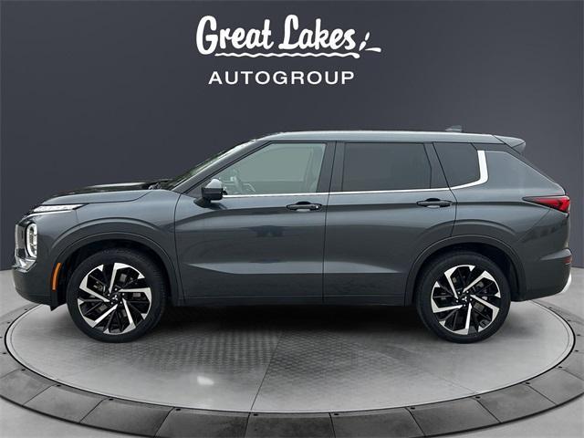 used 2024 Mitsubishi Outlander car, priced at $24,950