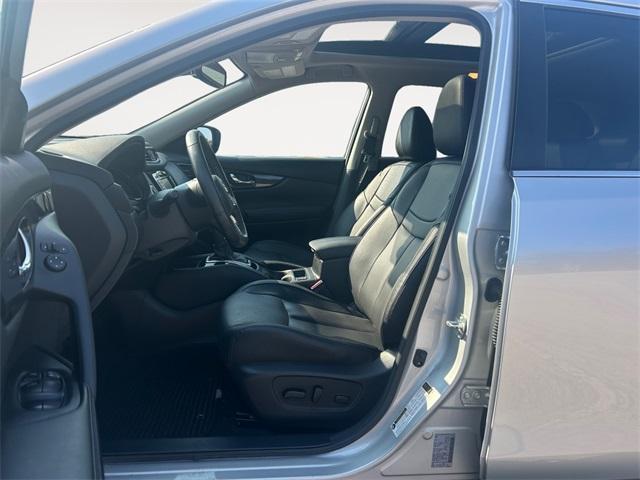 used 2020 Nissan Rogue car, priced at $22,506
