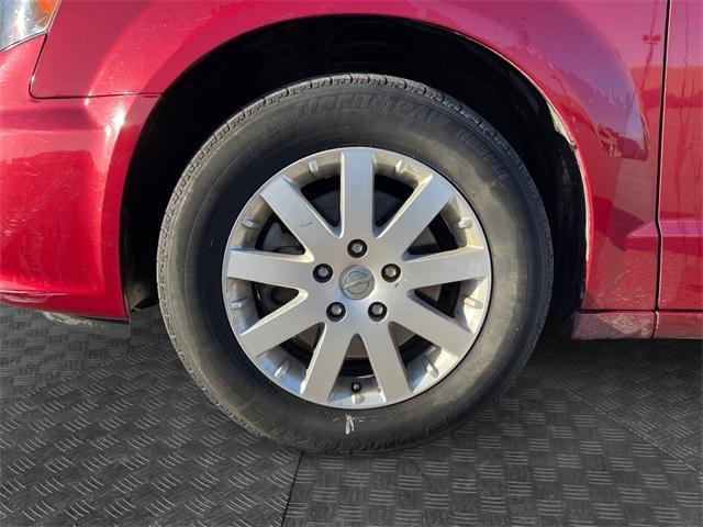 used 2015 Chrysler Town & Country car, priced at $4,647