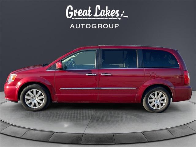 used 2015 Chrysler Town & Country car, priced at $4,647