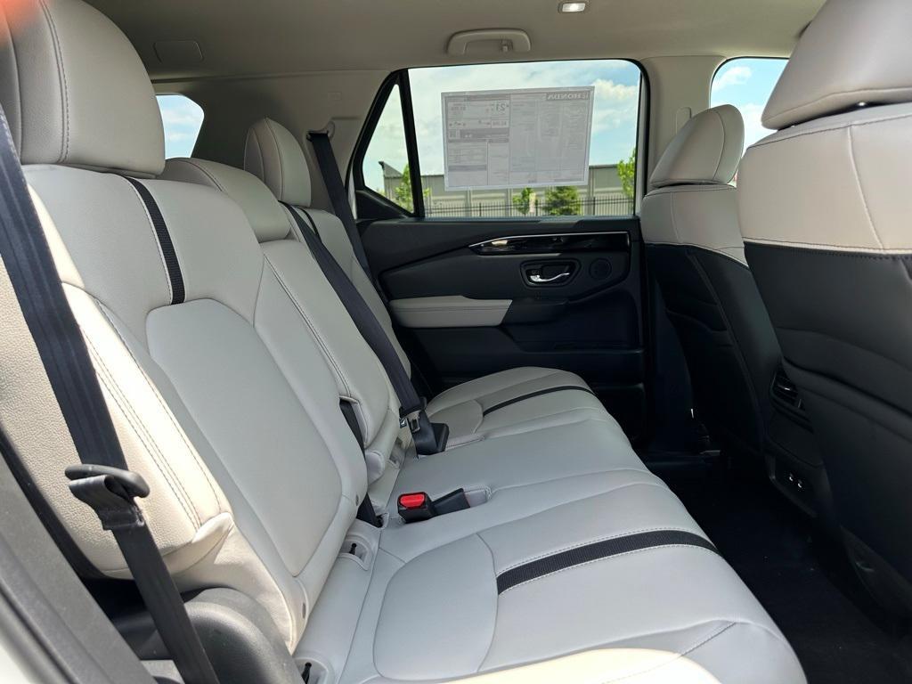 new 2026 Honda Passport car, priced at $47,165