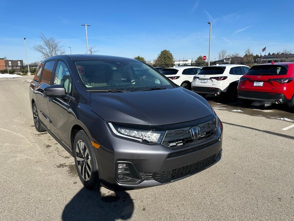 new 2025 Honda Odyssey car, priced at $43,670