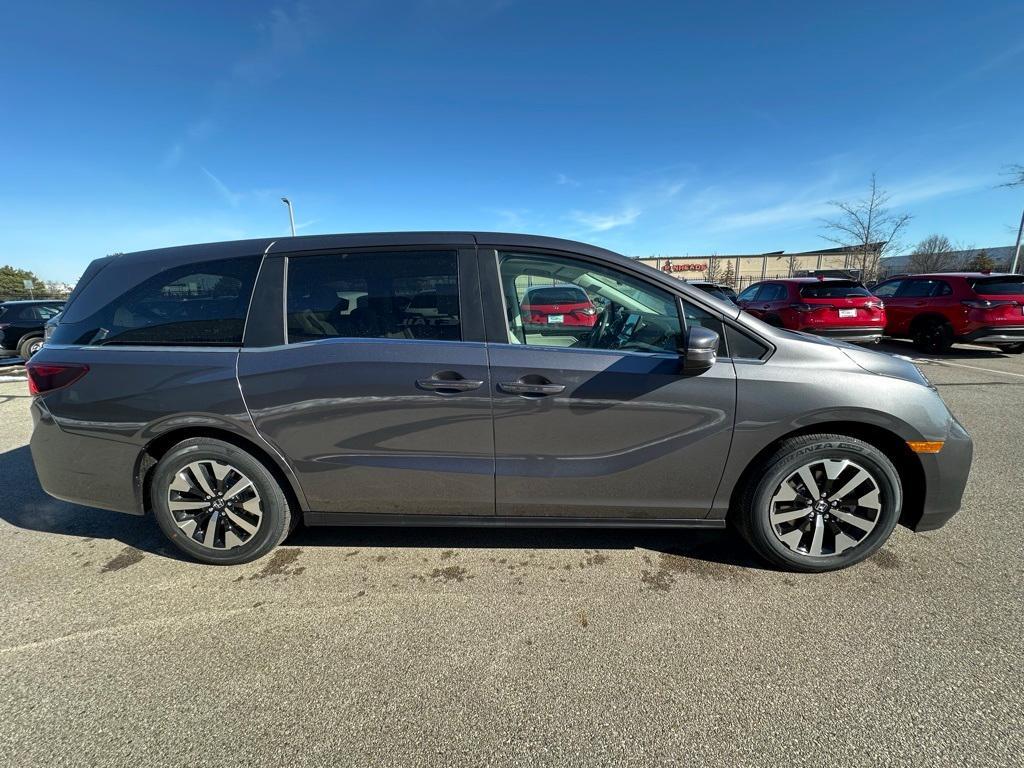 new 2025 Honda Odyssey car, priced at $43,670