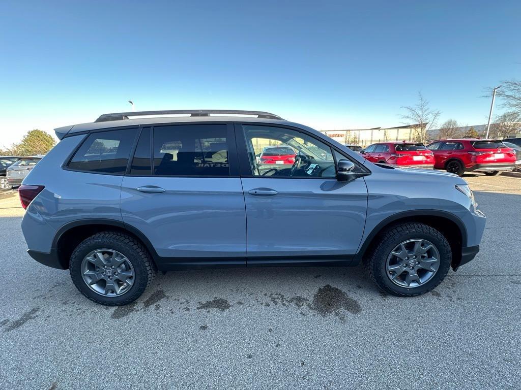 new 2025 Honda Passport car, priced at $47,345