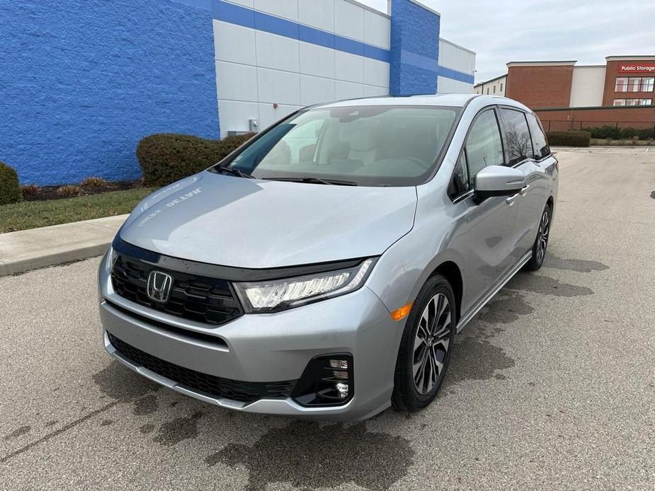 new 2025 Honda Odyssey car, priced at $52,275