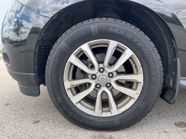 used 2015 Nissan Pathfinder car, priced at $8,300