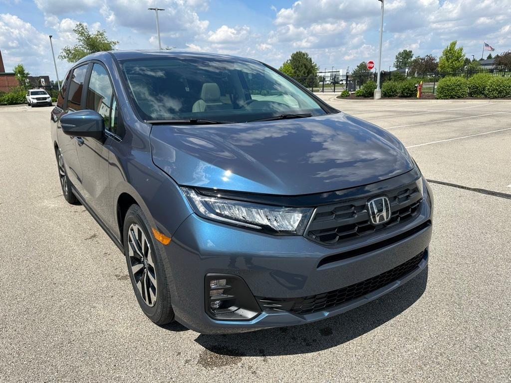 new 2025 Honda Odyssey car, priced at $43,670