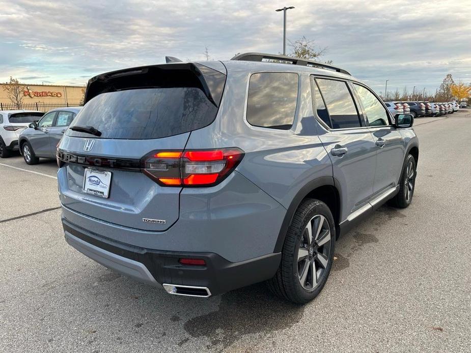 new 2025 Honda Pilot car, priced at $51,450