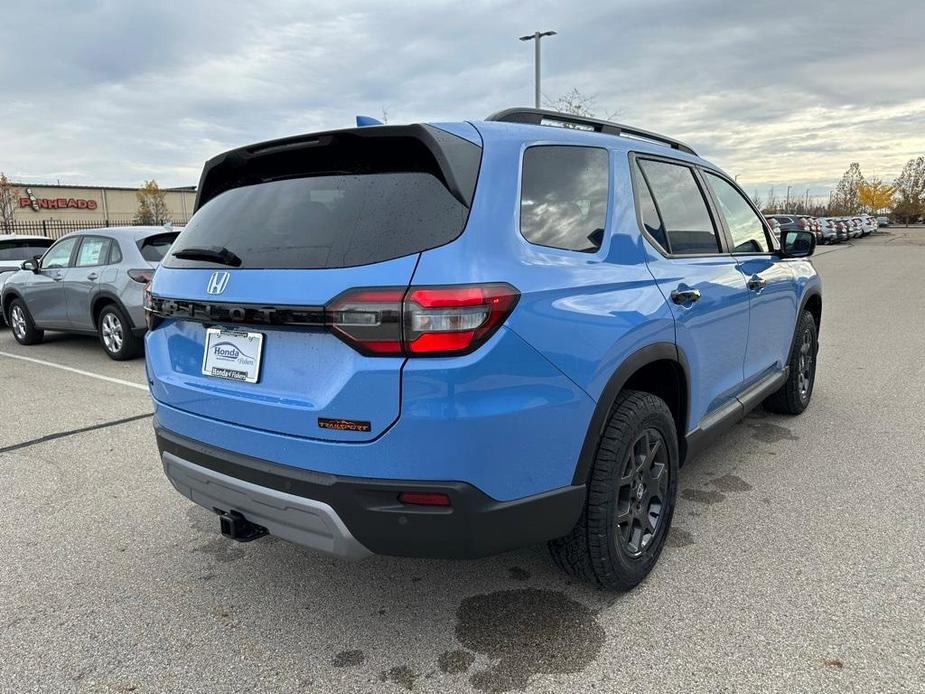 new 2025 Honda Pilot car, priced at $51,250