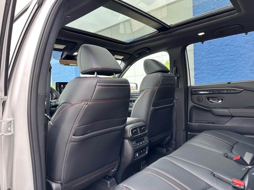 new 2026 Honda Passport car, priced at $54,355