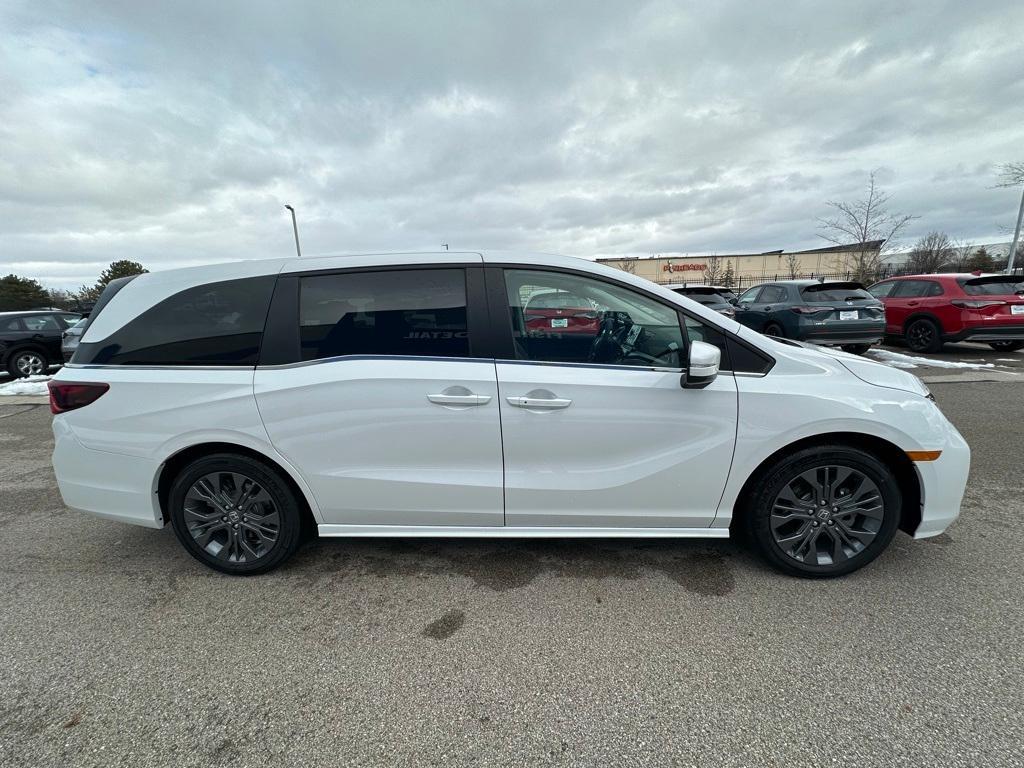 new 2025 Honda Odyssey car, priced at $48,460