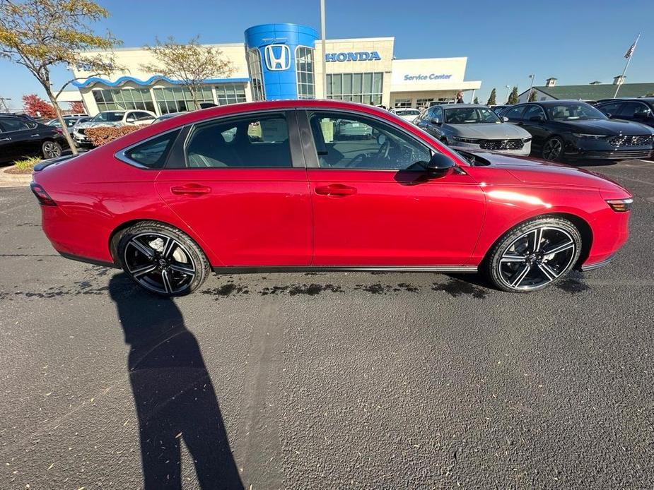 new 2025 Honda Accord Hybrid car, priced at $35,205