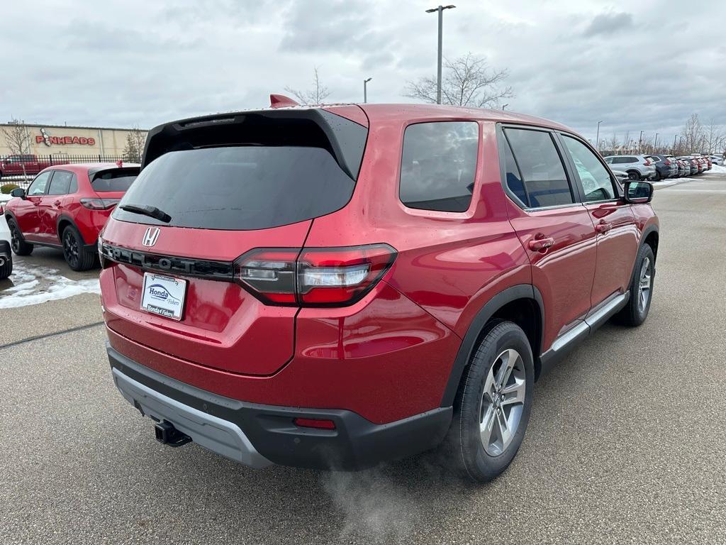 new 2025 Honda Pilot car, priced at $48,930