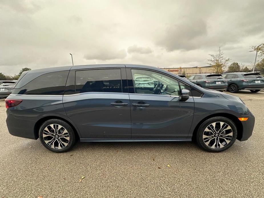 new 2025 Honda Odyssey car, priced at $52,275