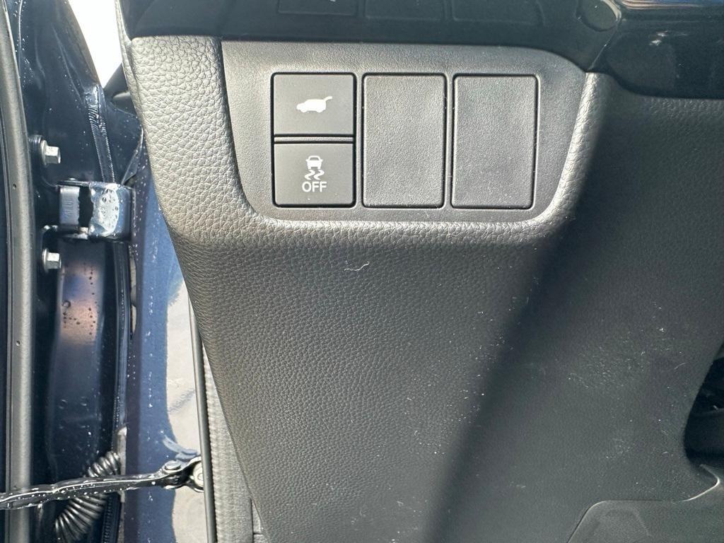 new 2025 Honda CR-V car, priced at $37,895