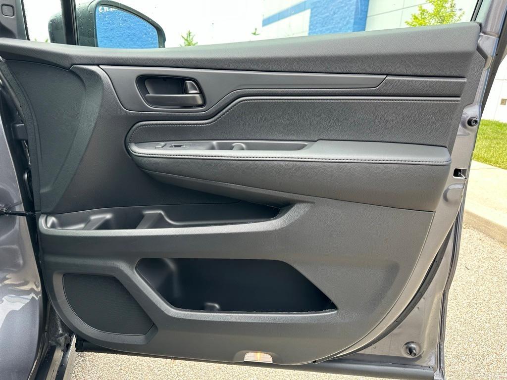 new 2025 Honda Odyssey car, priced at $43,670