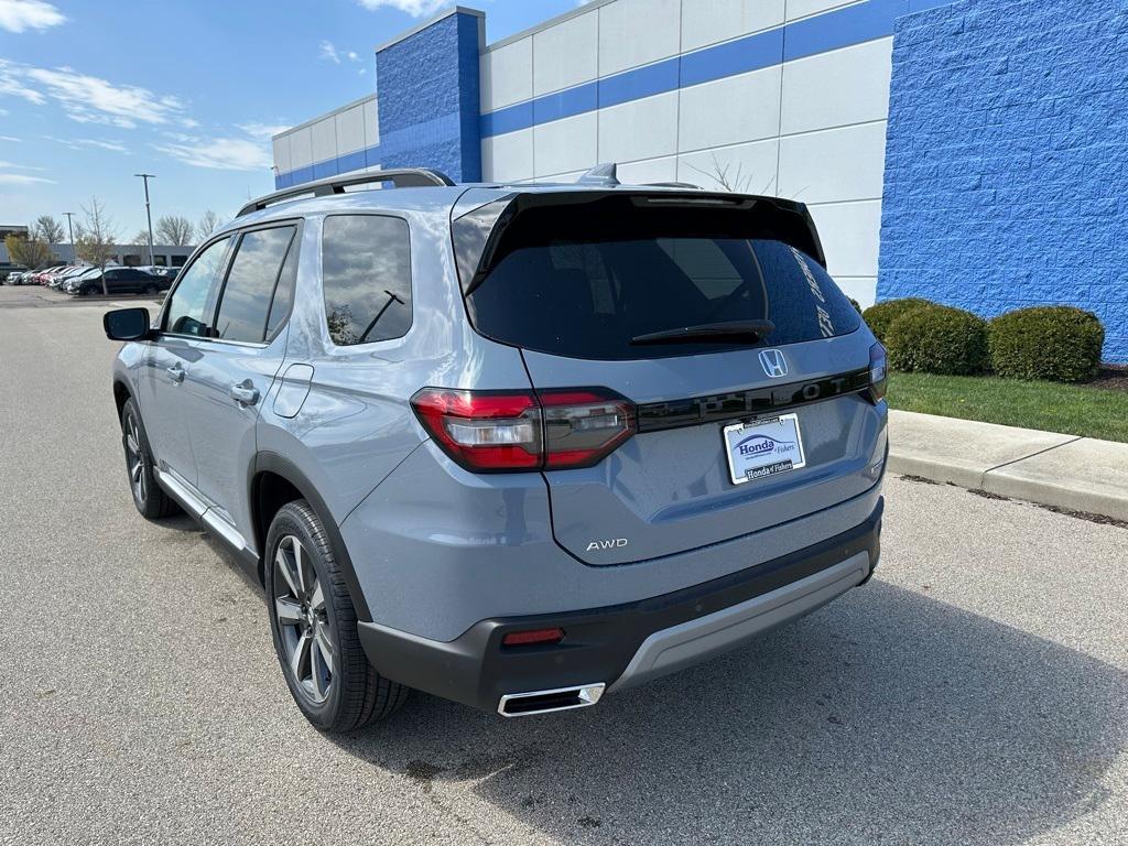 new 2025 Honda Pilot car, priced at $52,235