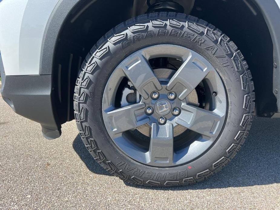 new 2025 Honda Ridgeline car, priced at $47,230