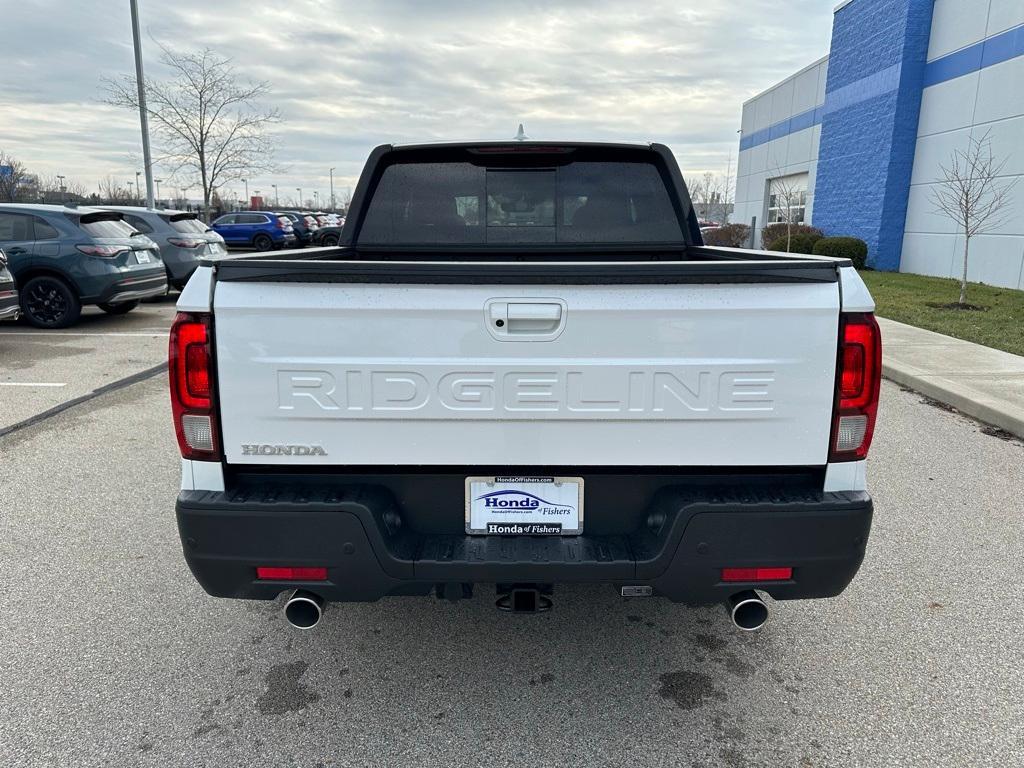 new 2025 Honda Ridgeline car, priced at $48,600