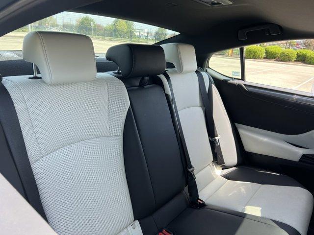 used 2022 Lexus ES 300h car, priced at $36,387