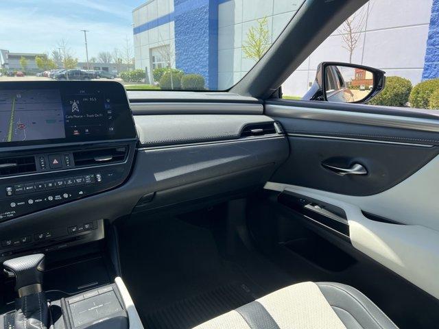used 2022 Lexus ES 300h car, priced at $36,387