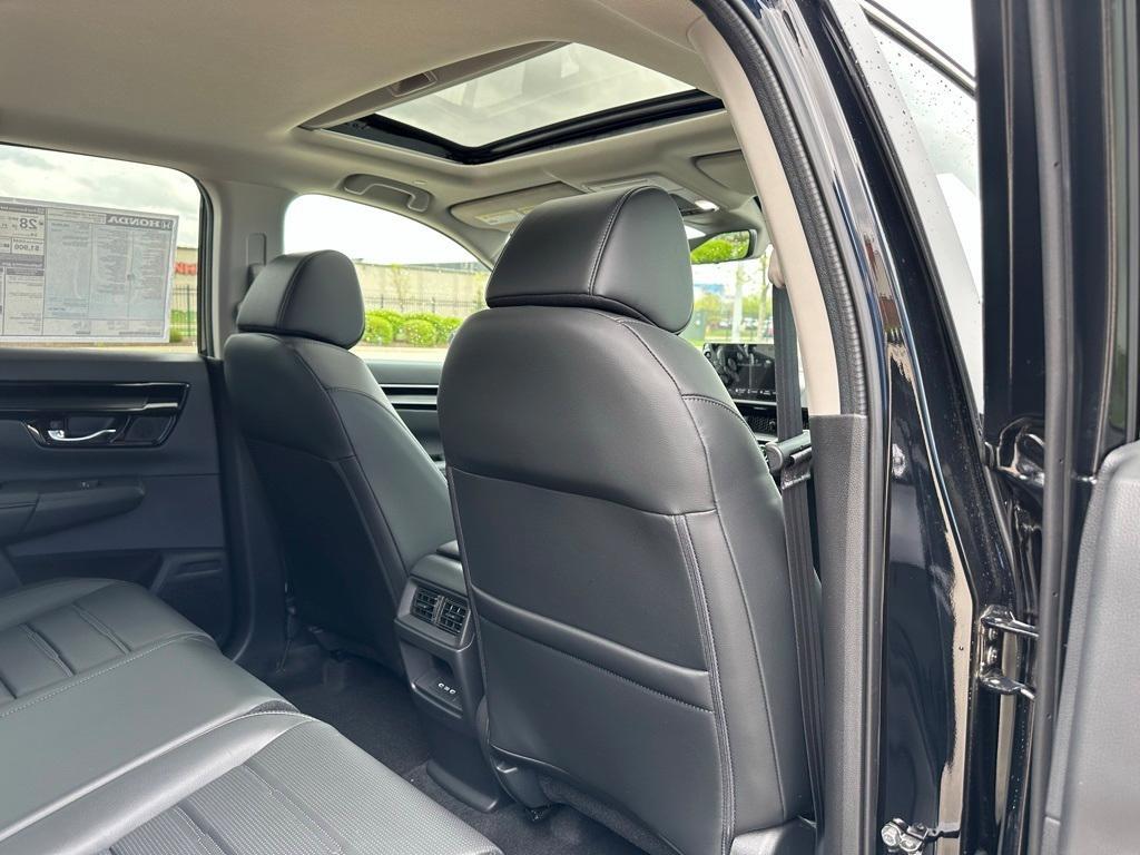 new 2025 Honda CR-V car, priced at $37,895