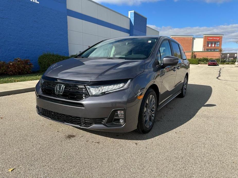 new 2025 Honda Odyssey car, priced at $48,005