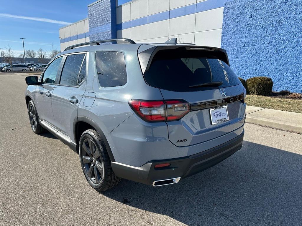 new 2025 Honda Pilot car, priced at $44,150