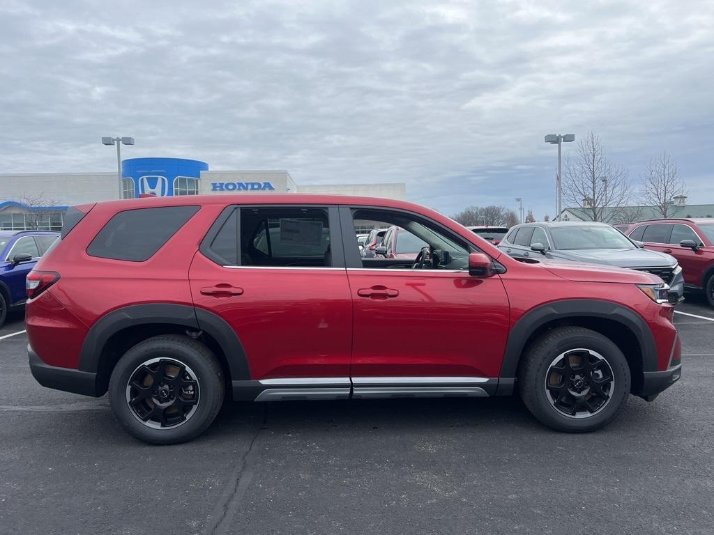 new 2025 Honda Pilot car, priced at $50,200