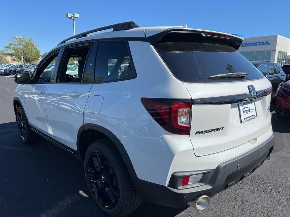 new 2025 Honda Passport car, priced at $50,965