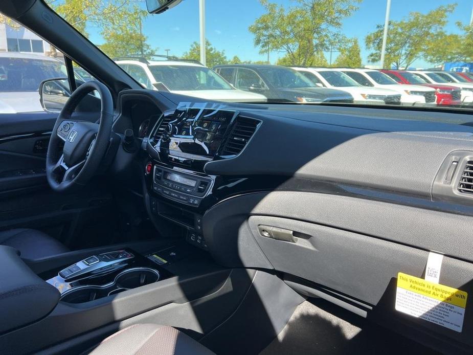 new 2025 Honda Passport car, priced at $50,965