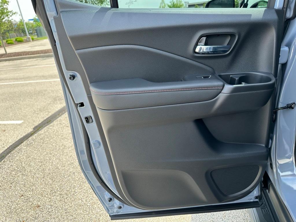 new 2025 Honda Ridgeline car, priced at $50,385