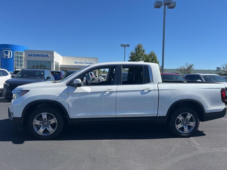 new 2024 Honda Ridgeline car, priced at $44,430