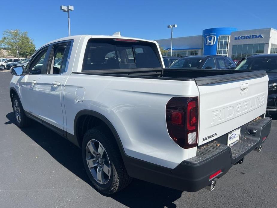 new 2024 Honda Ridgeline car, priced at $44,430