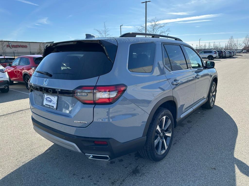 new 2025 Honda Pilot car, priced at $51,450