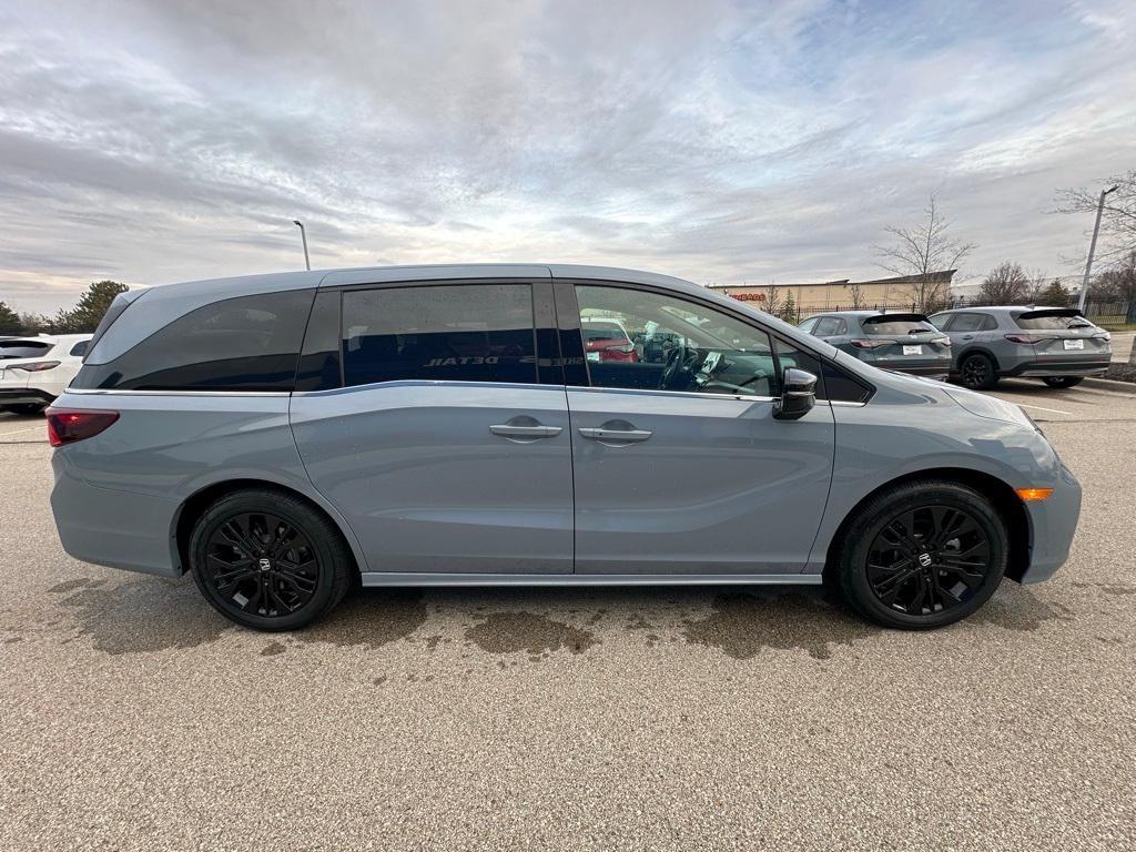 new 2025 Honda Odyssey car, priced at $44,920