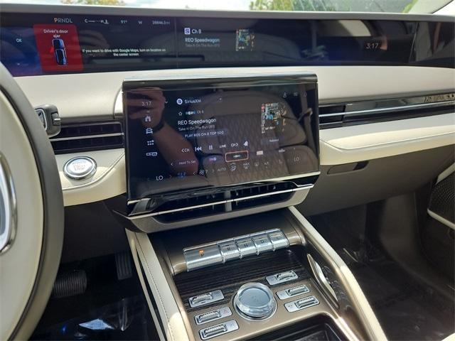 used 2024 Lincoln Nautilus car, priced at $58,750
