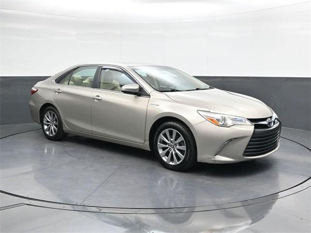 used 2015 Toyota Camry Hybrid car, priced at $15,991